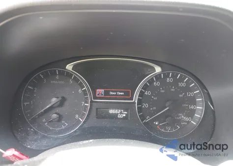 2014 Nissan Pathfinder Sv z USA, uszkodzony, nr VIN 5N1AR2MM6EC699851